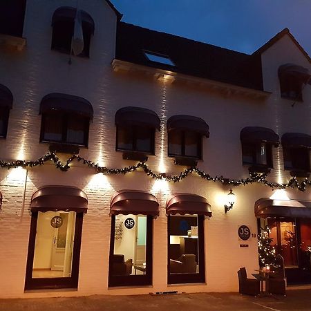 Js Hotel Epen Esterno foto