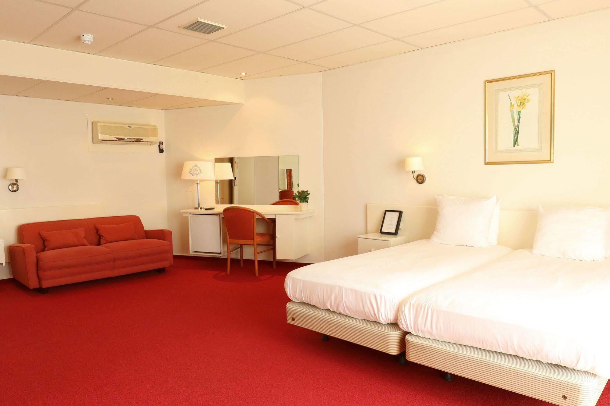 Js Hotel Epen Esterno foto