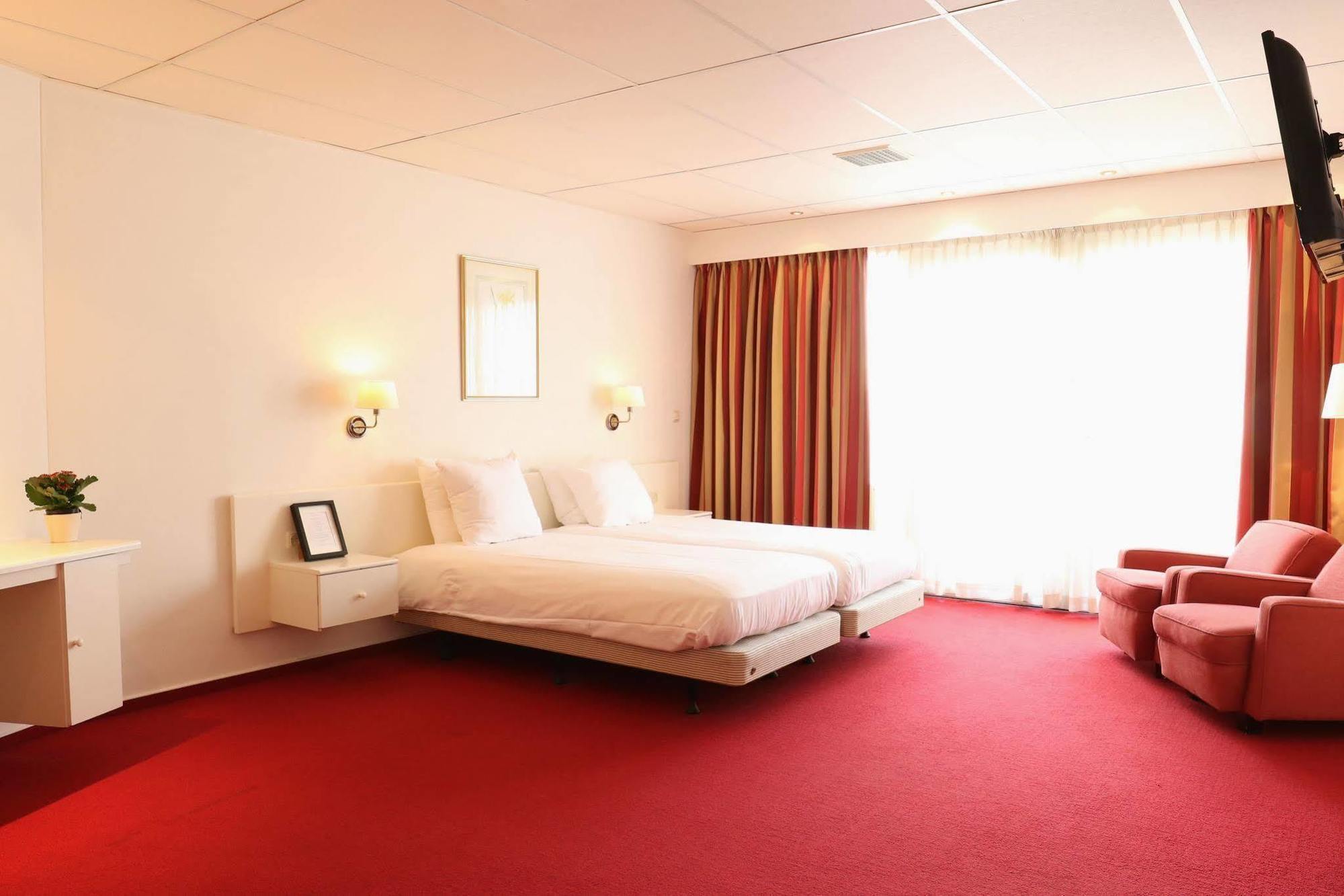 Js Hotel Epen Esterno foto